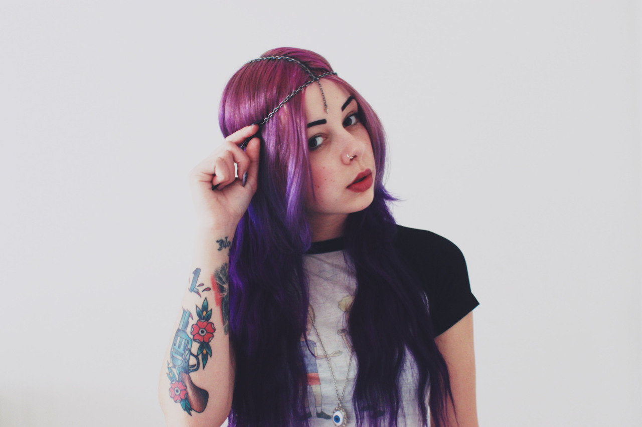 wildfoxwithowleyes:  “Self Portrait” 