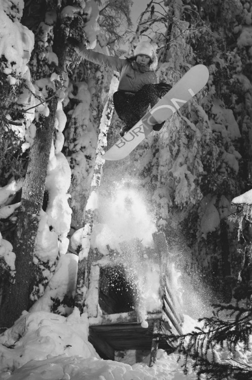 BOOOM Burton time! Girls flying high - you know what I mean?