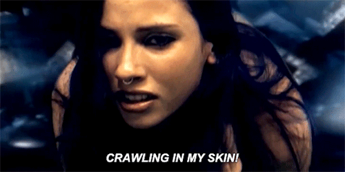 Crawling - Linkin Park (2001)