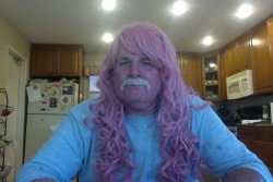 captaincroptop:  peridotic:  gay-rocks-are-best-rocks:  captaincroptop:  “Gimmie that thing. I’ll show ya’ how to do it.” - My dad after seeing me taking selfies w/ my Rose Quartz wig   who is she     Aw it has returned Welcome back to my blog,