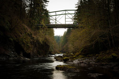 Bull Run Bridge by LukeDetwiler on Flickr.