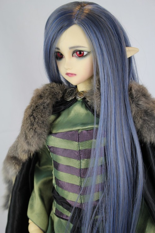 Very old Rasendo (rasen- dou) BJD from the early 2000s. Finally finished up her outfit enough to be 