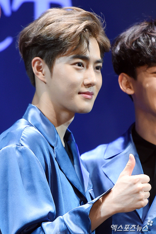 [OFFICIAL] 160608 EX’ACT Press Conference - SUHO (105 PICS)&gt;&gt;&gt; DOWNLOAD