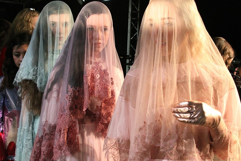 azazaychek:  popeline:  | Meadham Kirchhoff AW 2014 - London fashion week.  Yes to