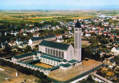 Notre-Dame de la Trinité, Blois, Paul Rouvière, 1932-39