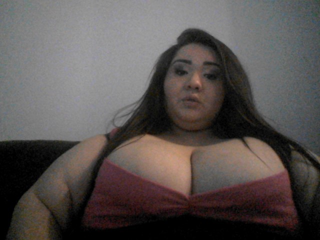 dankiidoll:  Every time I sit down……