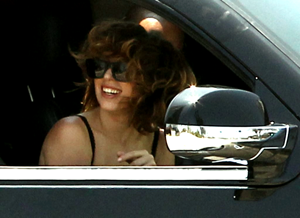 stateoftheartpop:  disneyprincess-high:  gagaroyale:  Gaga spotted yesterday in Los