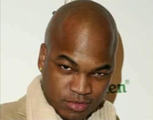 succotashes: @blackplayboybunny He need to get on Papoose level and never take his hat off ever in life again