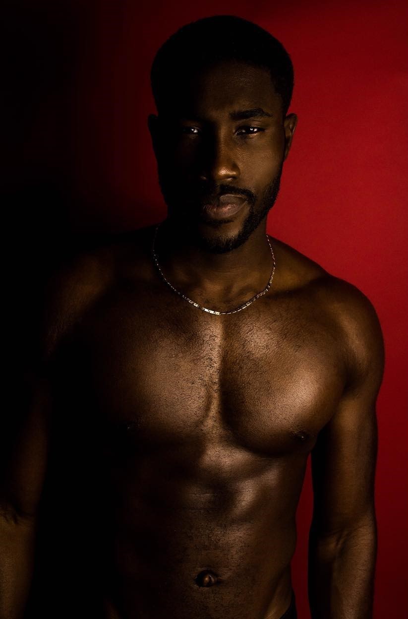 celebswhogetslepton:Godwin BalogunPhoto: @palmwinepapii