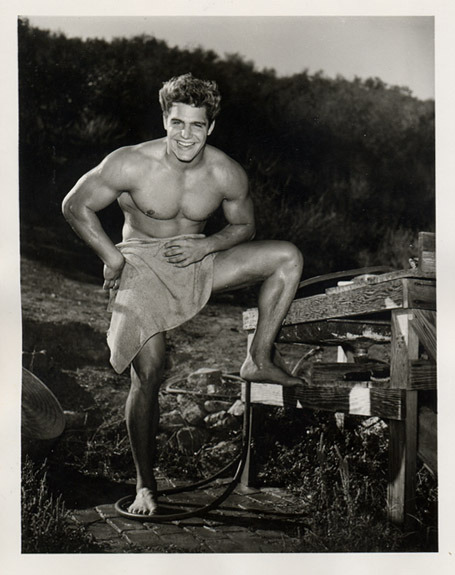 perfectspecimens: Richard “Dick” DuBois looking adorable, as usual. I think is from