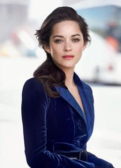 sexyandfamous:  Marion Cotillard