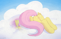 cromboi:  FlutterbuttYellow waifu trash butt.  Dat Flutterbutt~ &lt;3