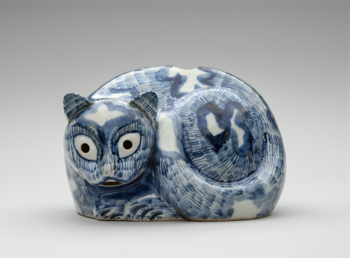 arsvitaest:Cat night-light, late 18th-early 19th century, China, glazed porcelainSandy Lerner Collec