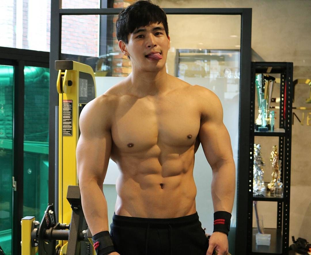 Asian Body Hunk