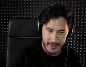 markipliergamegifs:  The jumpscares in this game actually weren’t too bad, or maybe they were just really fuckin’ loud~Bonus jumpscareHotel Remorse 