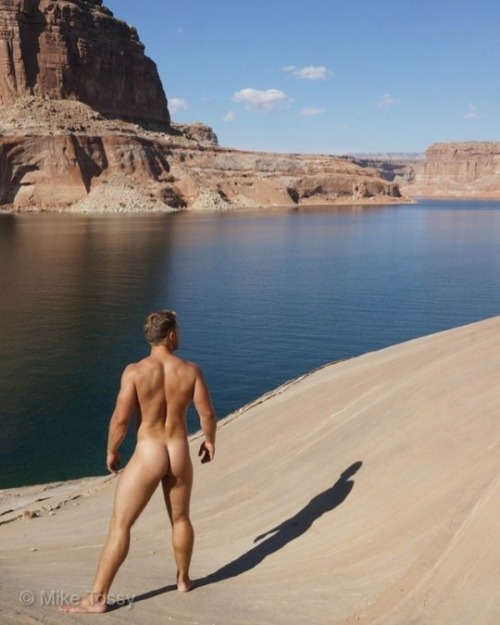 Tasty visions of men
