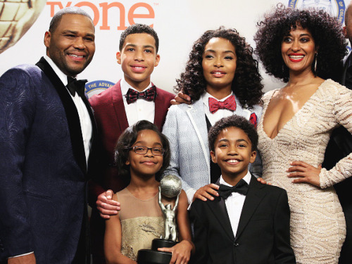 corbeezyyy:  fyeahblackactresses:  Actor/Host Anthony Anderson, actors Yara Shahidi, Marcus Scribner, Tracee Ellis Ross, Marsai Martin and Miles Brown poses in the press room during the 46th NAACP Image Awards.  Na but fr, they legitly could be a real