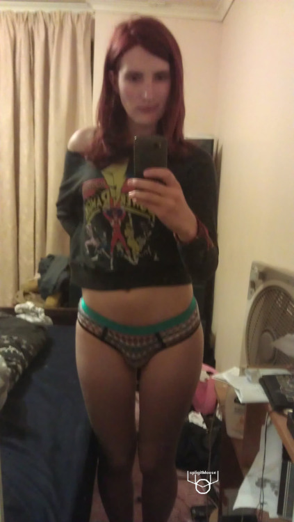 sexyspligitmoose: I’m adorable and none of you can convince me otherwise.