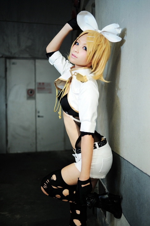hotcosplaygirl:  Cosplay girl http://hotcosplaygirl.blogspot.com/ 