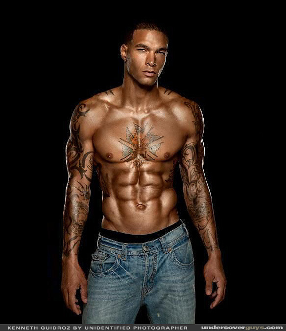 undercoverguys:  Kenneth Guidroz. #WaistbandWednesday