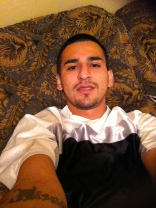 betomartinez:  txsmales:  Pearsall,TX http://txsmales.tumblr.com Submit more texas men or yourself to txsmales@gmail.com or kik txsmales  Beto’s Corner http://betomartinez.tumblr.com/ 