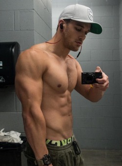 jawdroppingmen:  If you love sexy shirtless men you should follow my tumblr page: http://jawdroppingmen.tumblr.com