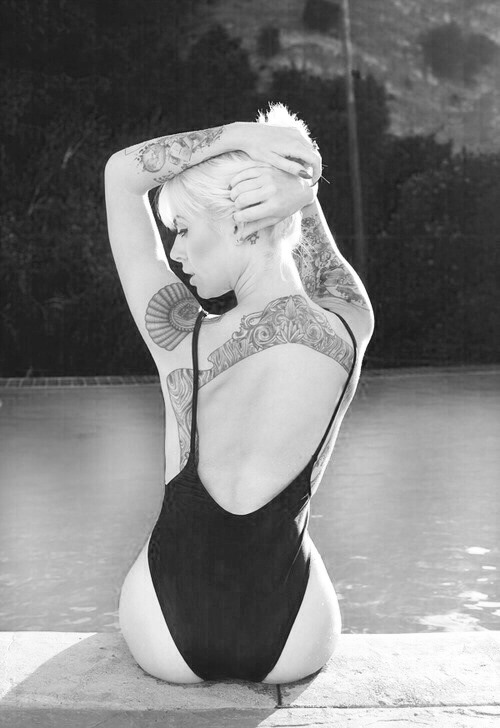 s-t-o-n-e-a-g-e:  Alysha Nett