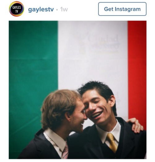 dead-kaworu:commongayboy:Mexico legalized same sex marriage too! #LoveWinsfirst world people better 