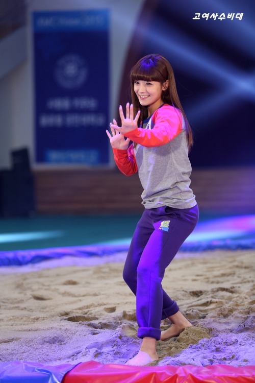 Crayon Pop - Let’s Go Dream Team Season2 EP.221 [1 of 3] 크레용팝 - 출발드림팀 시즌2 221회 [2014.01.05] cr