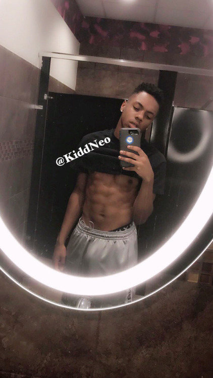 akimsniff:Another #Exclusive from my boy #Rodney A new yung buck about to showing out for yall 💦🍑🍆 #StayTuned for more and FOLLOW HIM: IG: Kidd.Neo Snapchat : Jashawnisme  Twitter: @DaKiddNeo Tumblr: @kiddneo