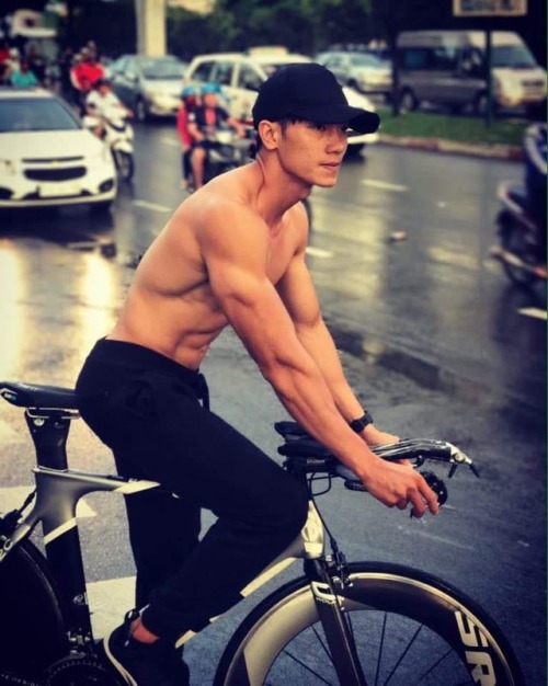 menofvietnam: Le Van Tien