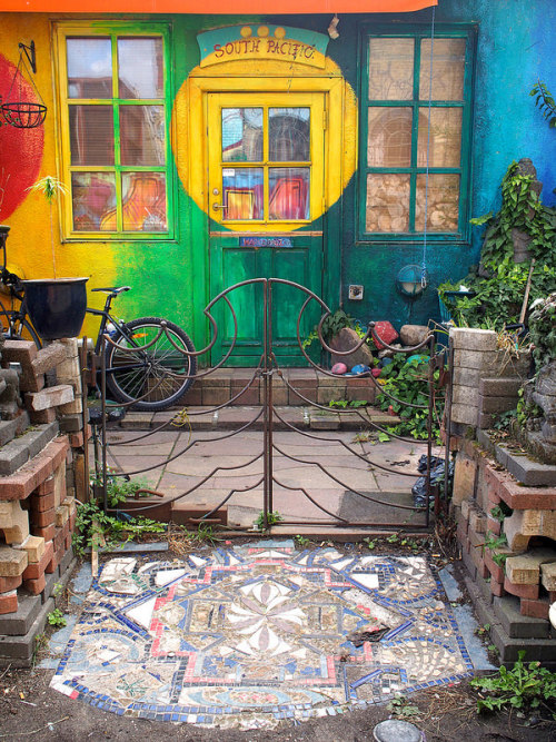 karihaugsdal: Last day in Copenhagen we visited Freetown Christiania, a large neighbourhood of house