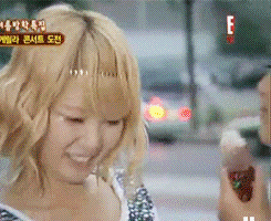 wings6002-deactivated20160529:  If the world would end in 4 minutes, HyunA would hide in a safe place with Sohyun. 