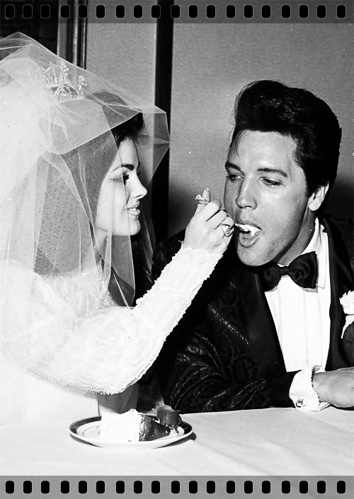 Porn photo superpatriciaus:  CASAMENTO DO SÉCULO….ELVIS