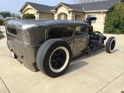 morbidrodz:  Follow this blog for more vintage cars, hot rods, and kustoms