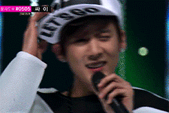 but-im-shy:  his boyish look gets to me badly 