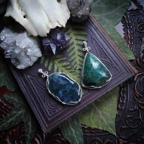 90377: Green aventurine, dendritic agate, labradorite, moss agate and chrysocolla. All available at 