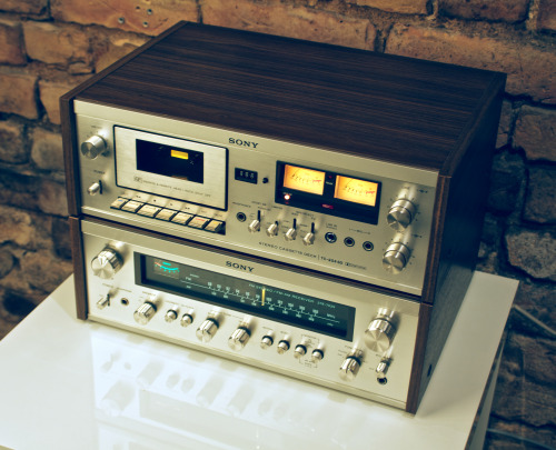 vintage-audio:  SONY STR-7035 Solid State Stereo ReceiverSONY TC204 SD Casette Deck 