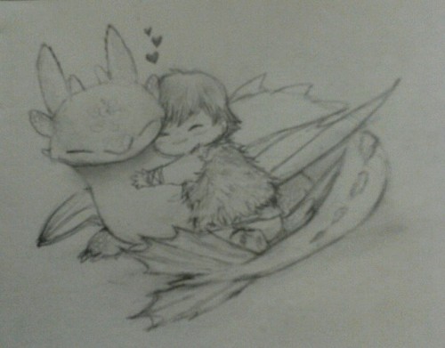graphrofberk:dragonsfromthewilderwest:Baby hiccup and toothless (｡･ω･｡)(ﾉ*&gt;∀