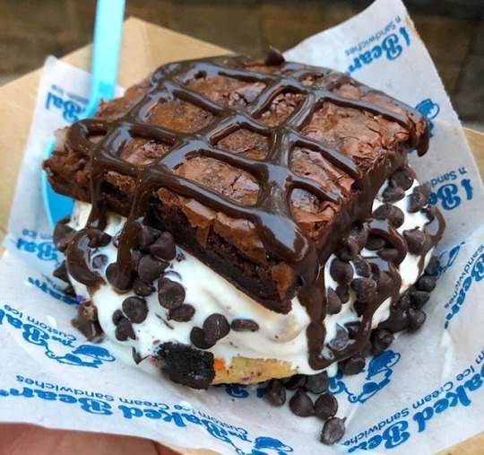 let-us-taco-bout-it:  📸: thephilinator