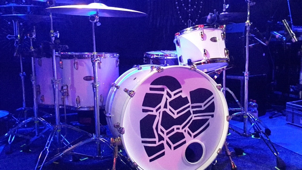 bostnmnr:  the amity affliction  this could be heartbreak drum set 