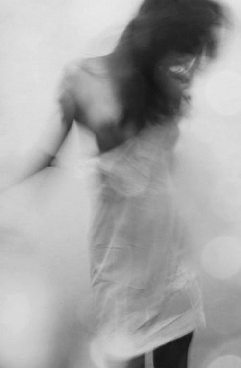 banishedfromcamelot:  Photo by Joanna Soheir 