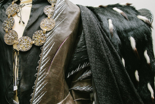 fantasy-is-fantastic: Alice Through the Looking Glass Costume Appreciation ~I do not own these image