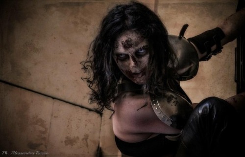 “They keep coming back in a bloodthirsty lust for human flesh!” Photo © @alessandra.russo.549; Mua @