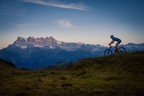 sportlifeon:  Mountain bike in Switzerland with Mont Blanc