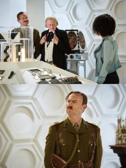 coldlikedeath: trevsplace: scenes from the Doctor Who Christmas special Twice Upon A Time AAAAAAAAAA