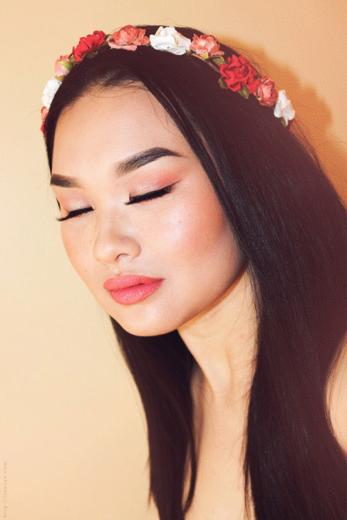  Soft & Pretty Korean Inspired Makeup Look ➵ on LienJae.Com. 