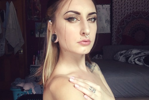 -miranda-ann:  •••
