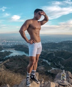 speedoandtightlover: