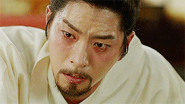joowons:  “What did I do so wrong?I was afraid that I wouldbe thrown away, as well.Just